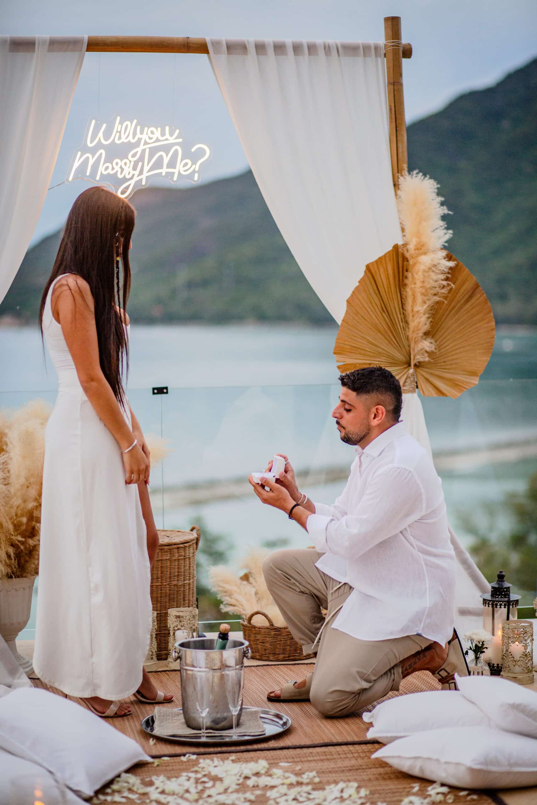 seaview proposal couple