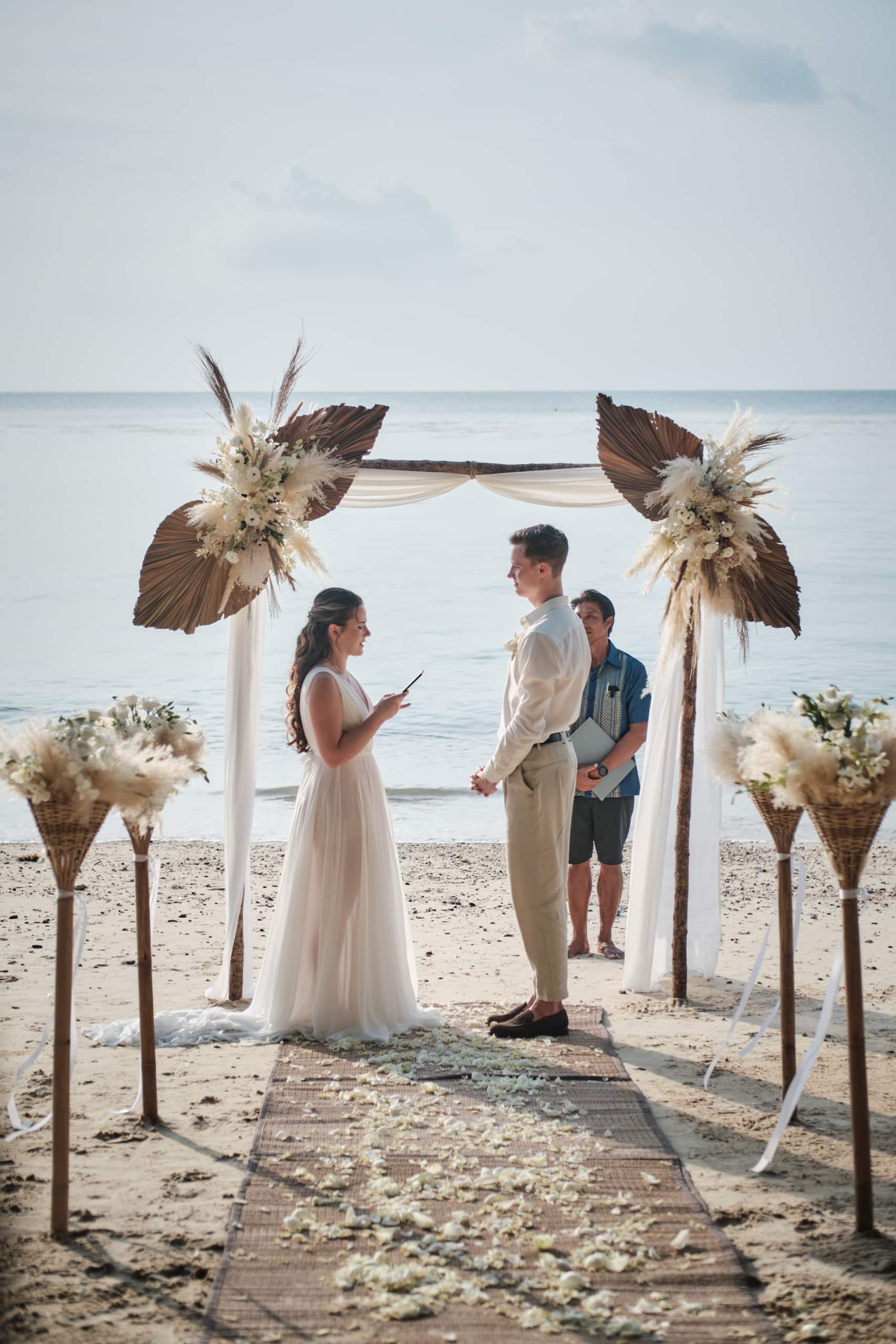 beach wedding ceremony