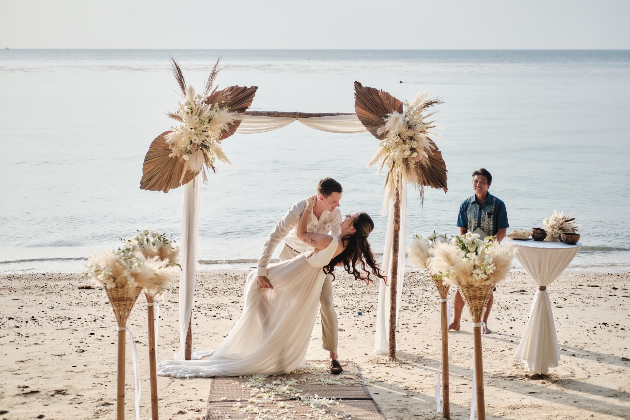beach wedding couple