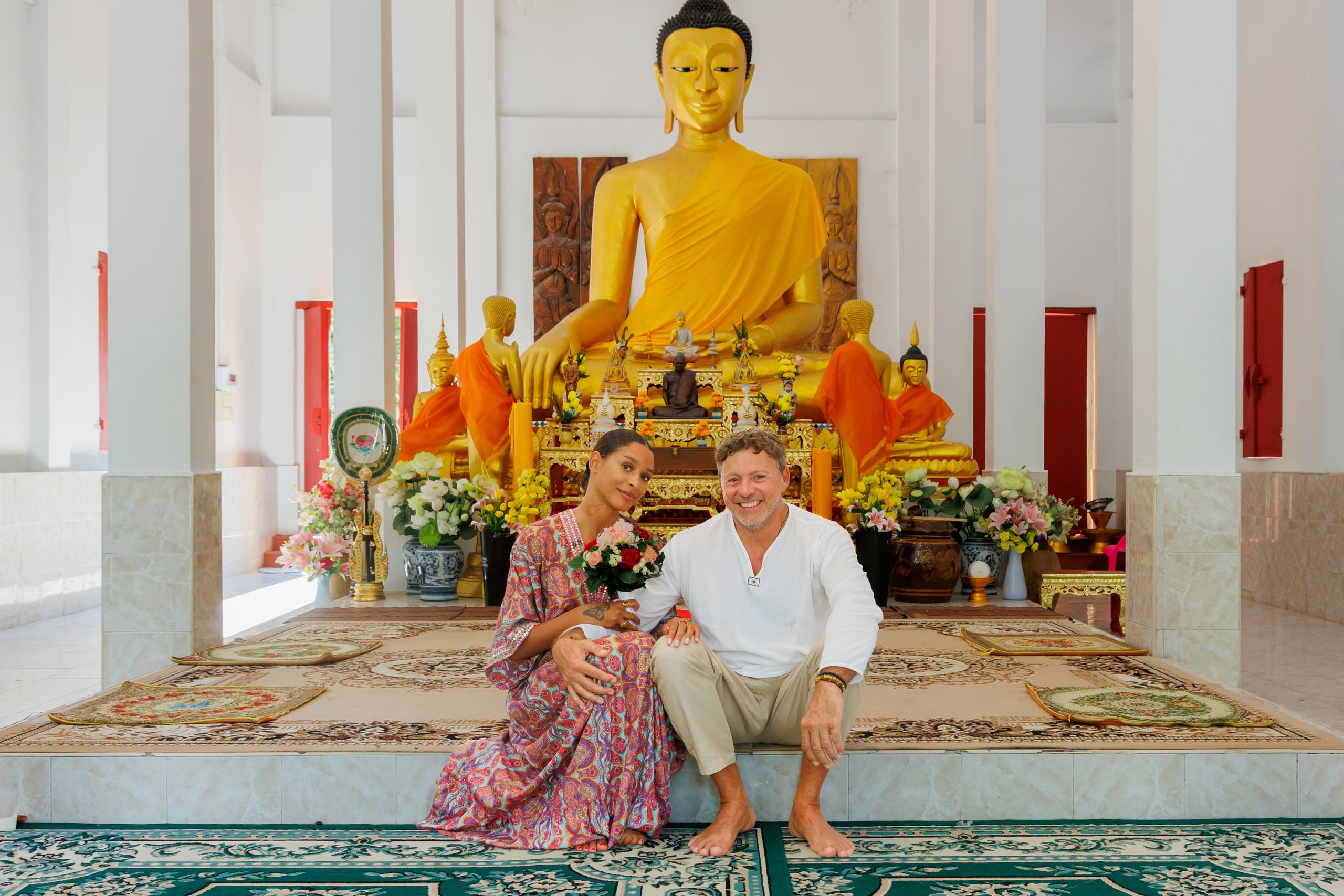 temple wedding couple shooting