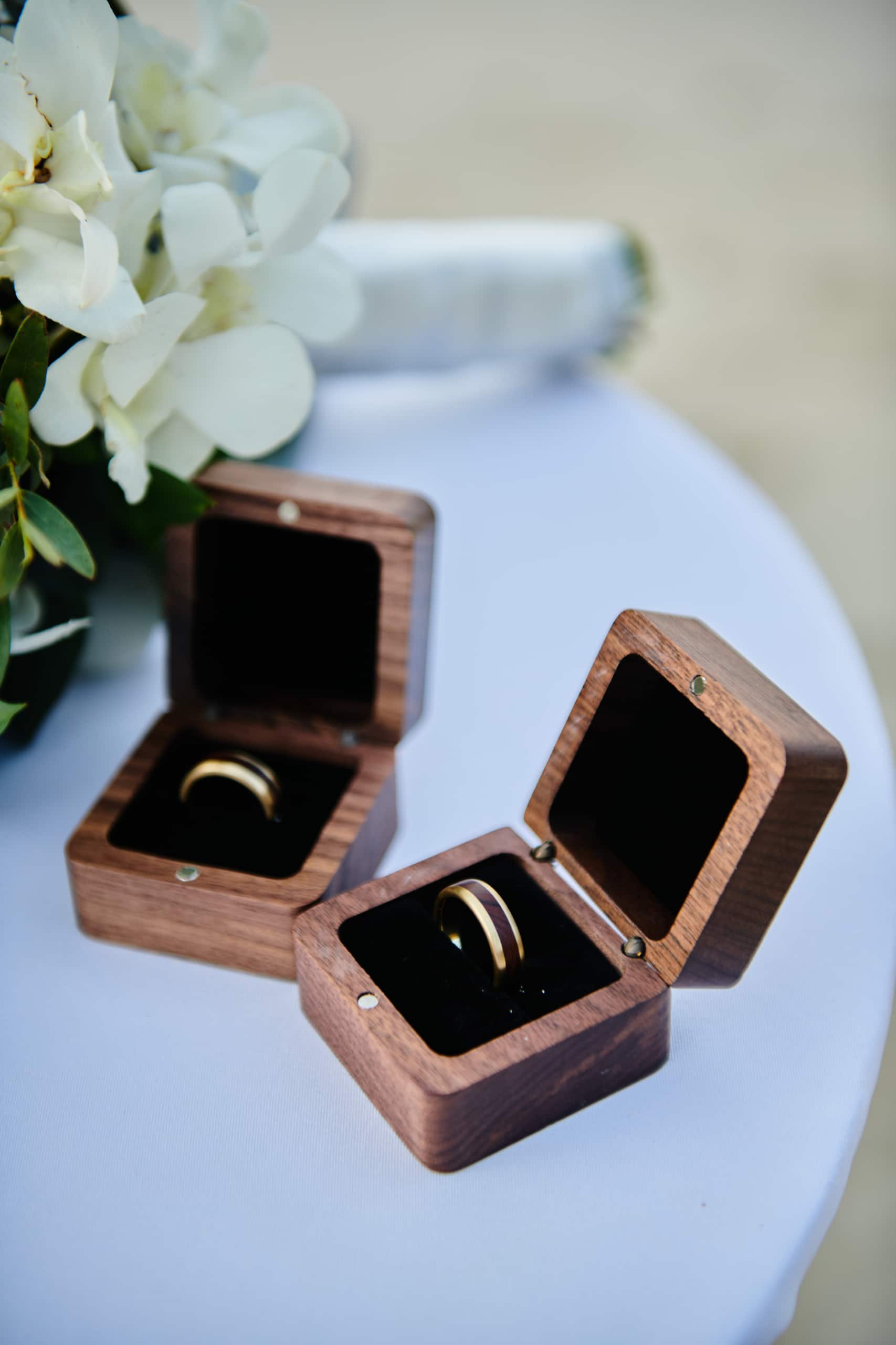 wedding rings