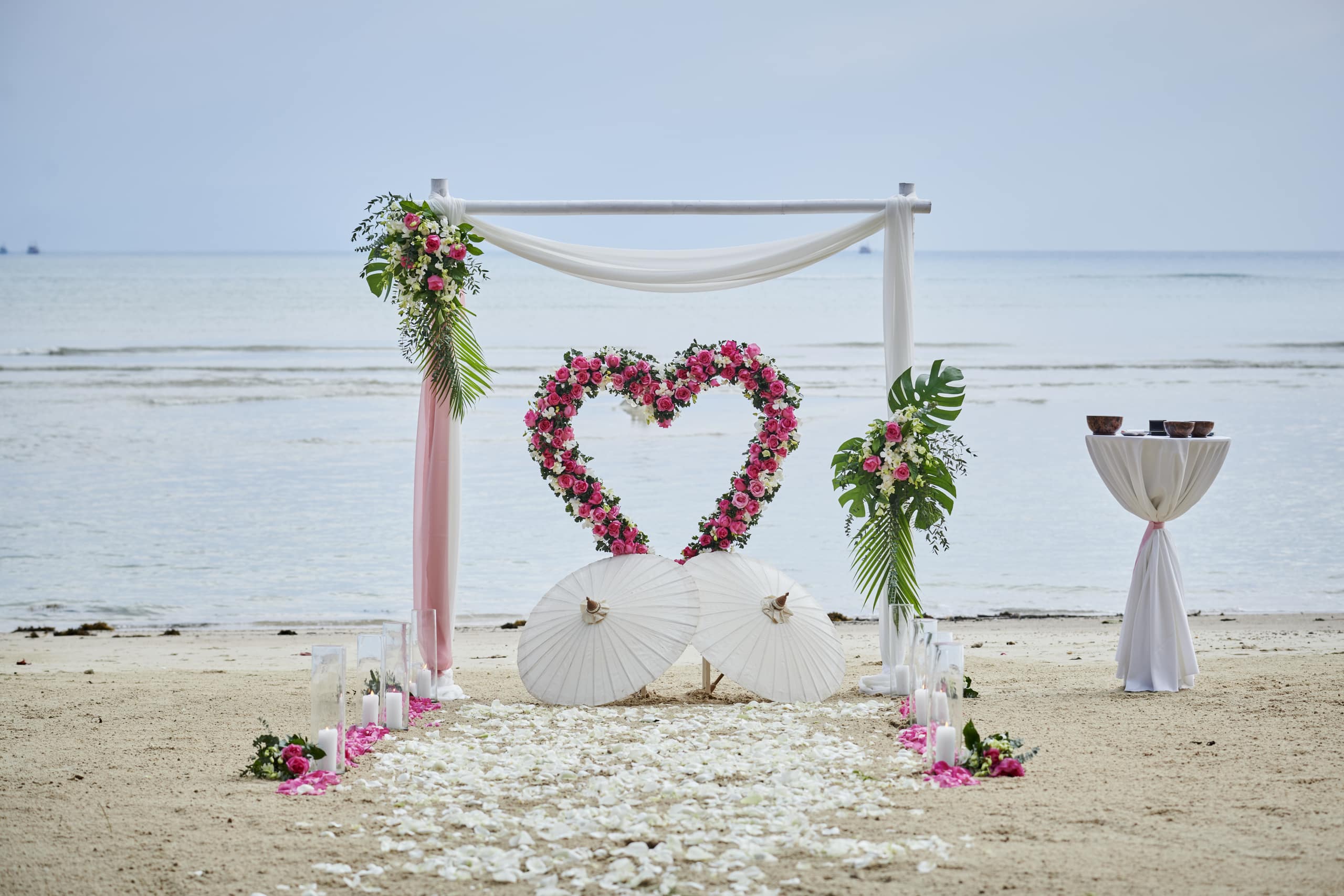 beach wedding decoration