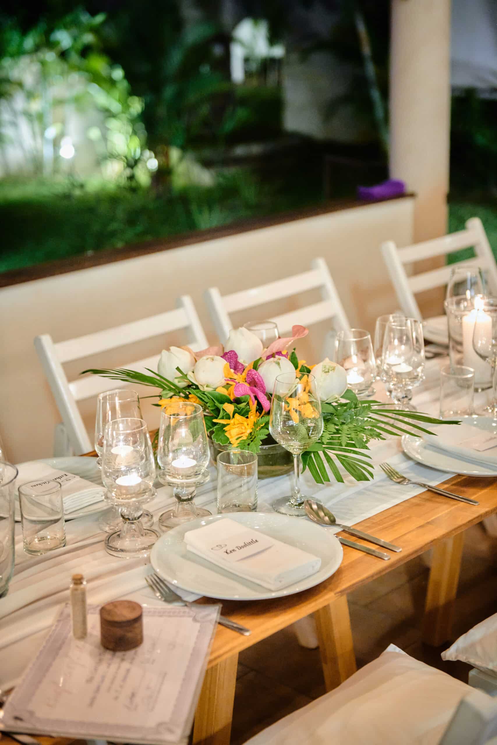 wedding dinner table decoration