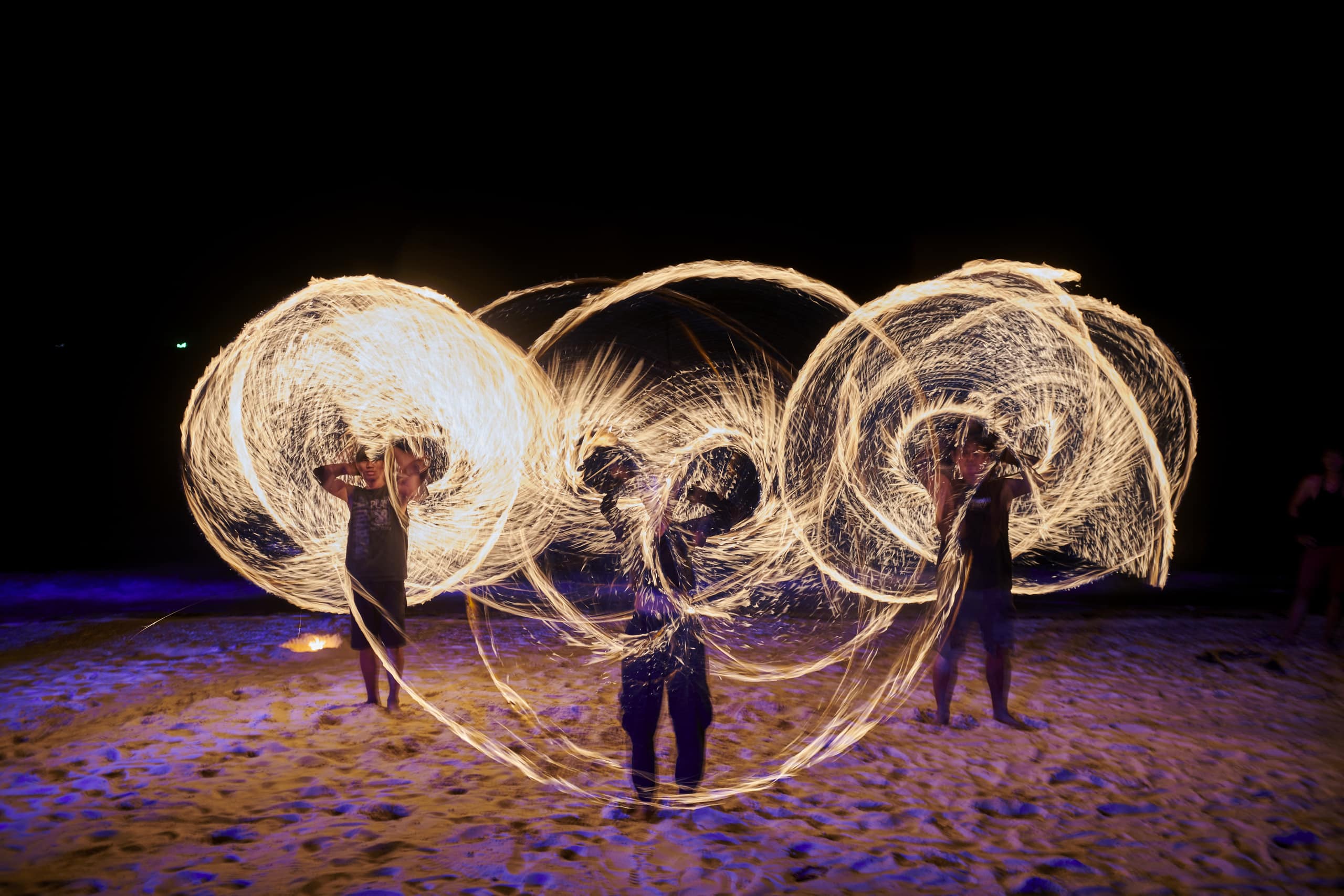 couple wedding fire show