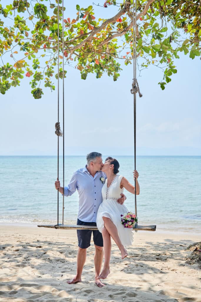 beach wedding Koh Phangan
