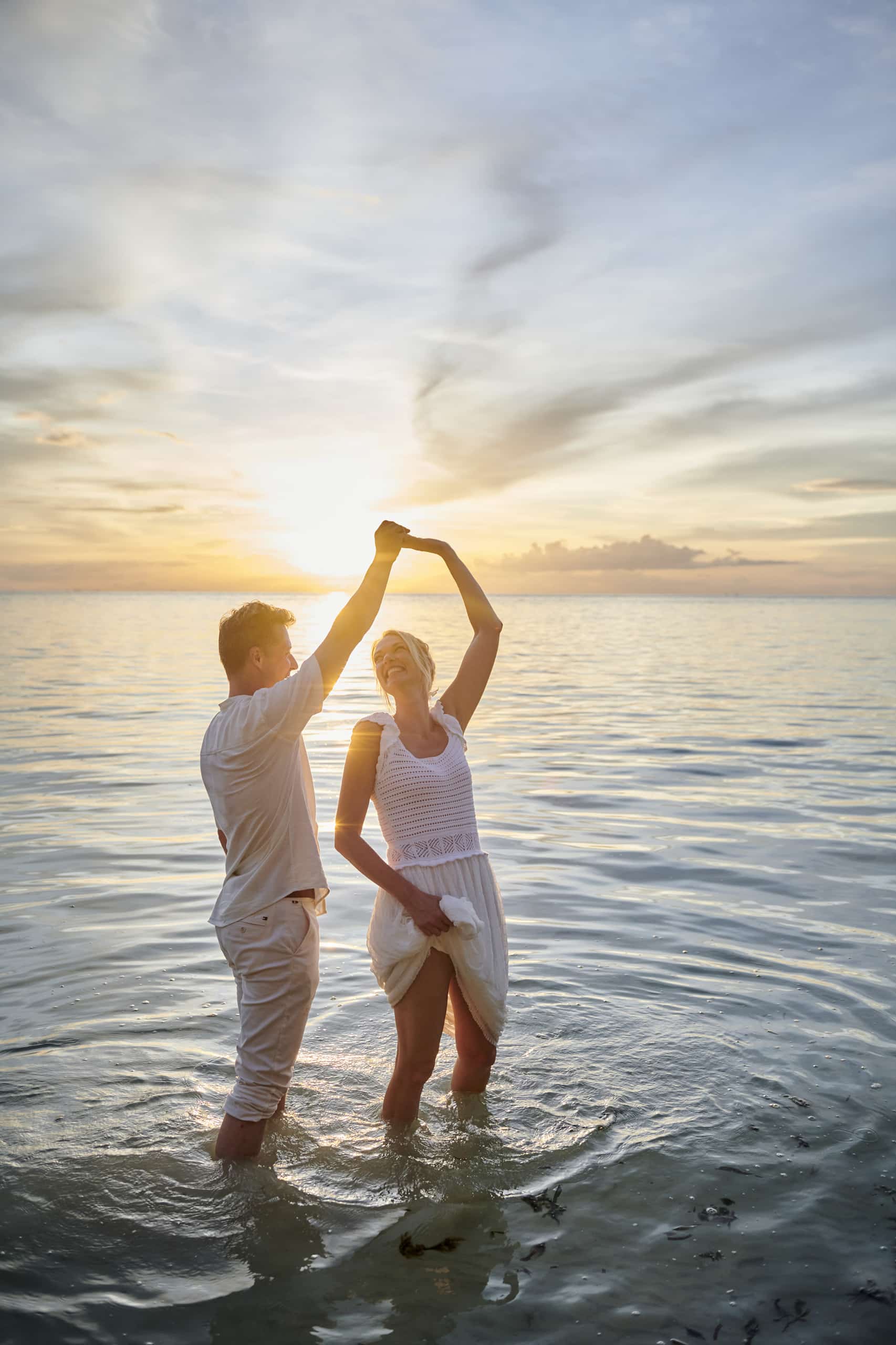 sunset wedding couple
