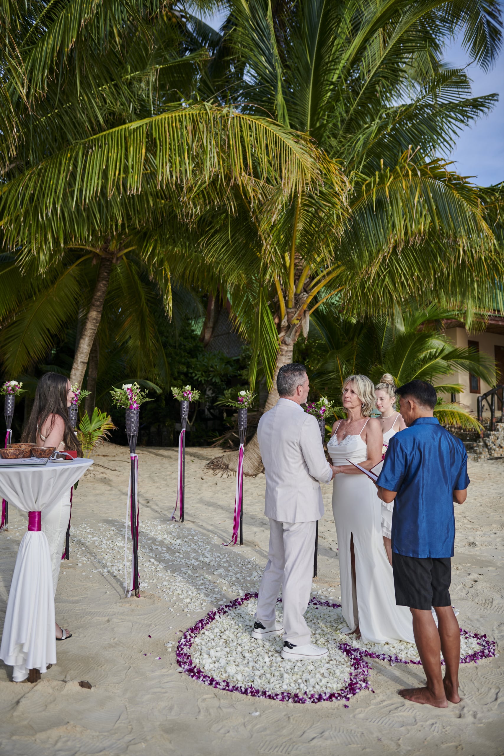 beach wedding ceremony