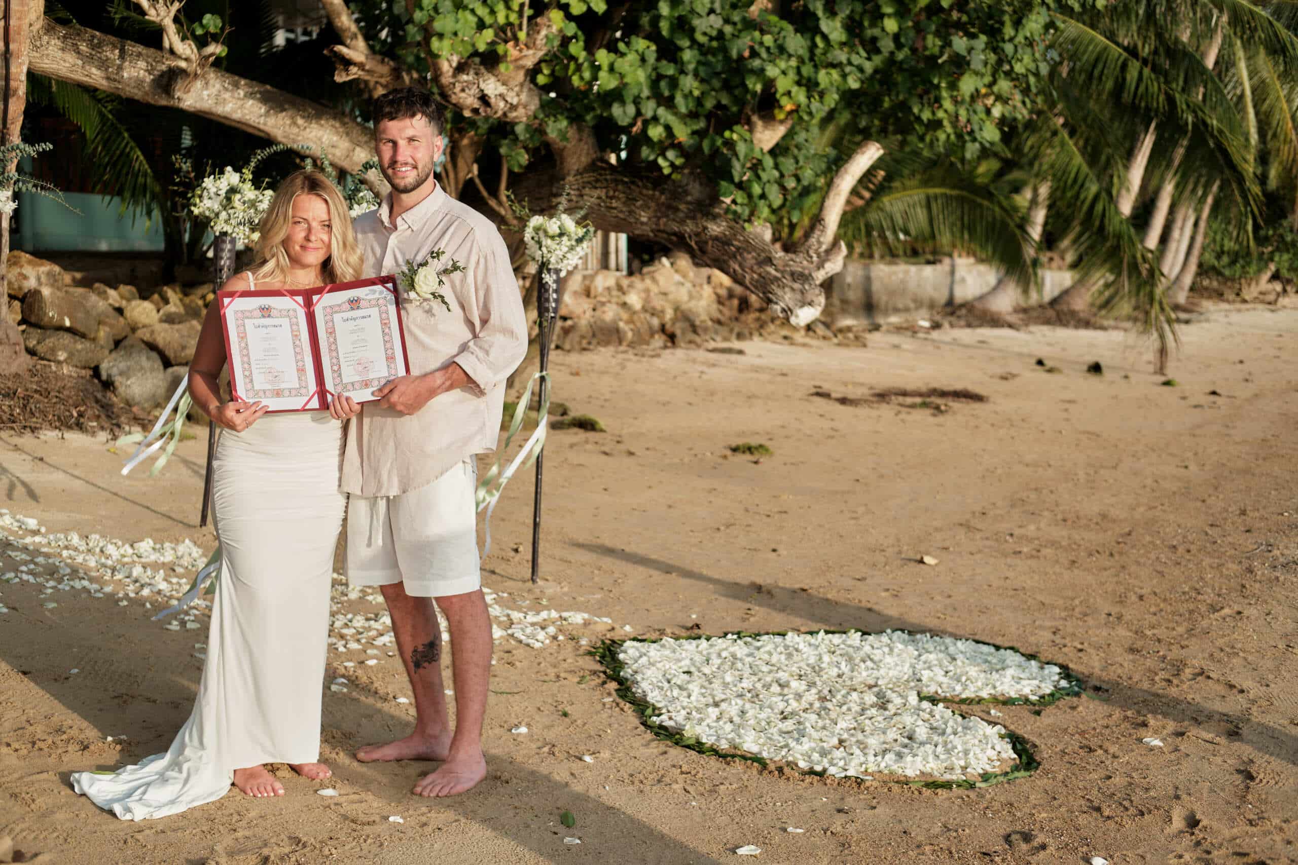 beach wedding couple