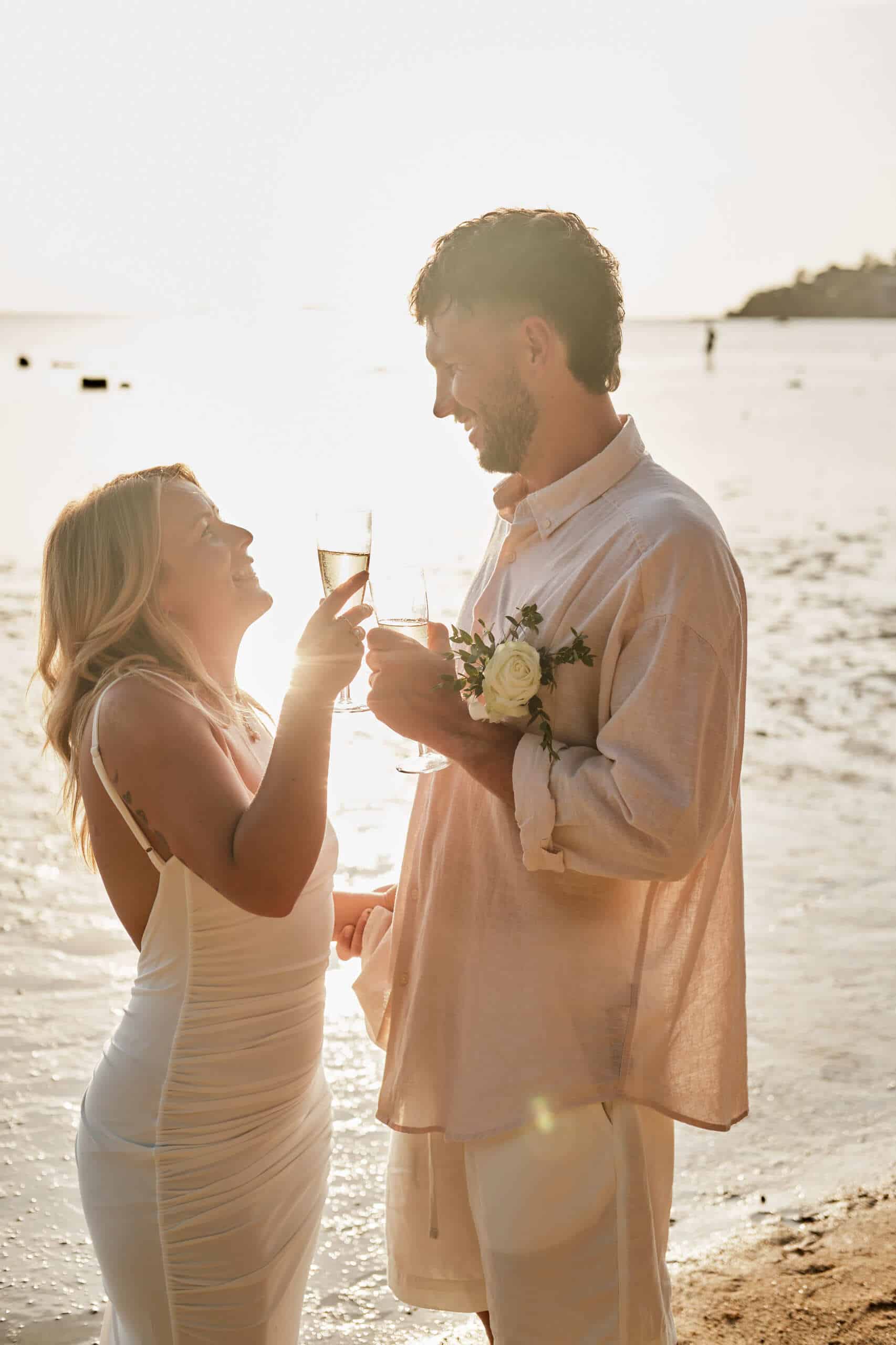 beach wedding couple shooting