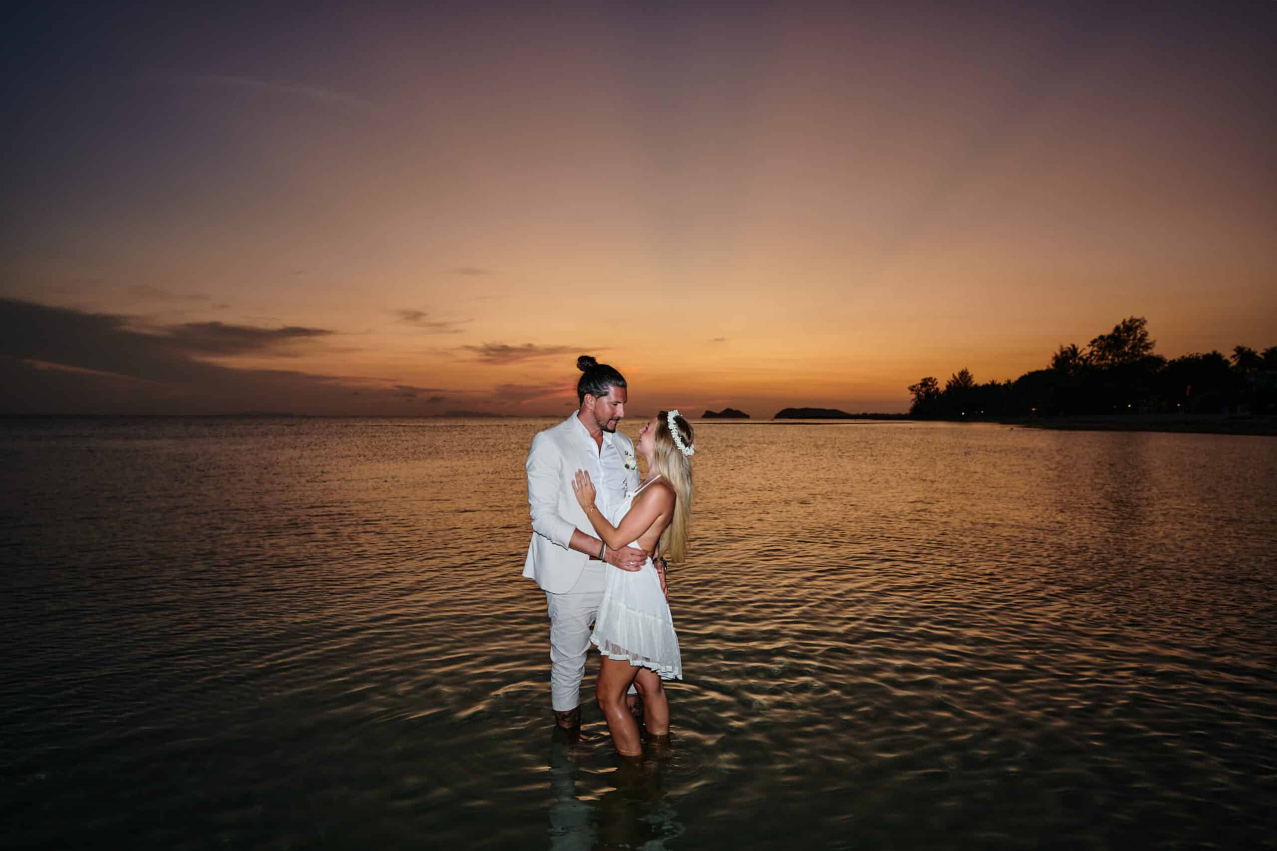 wedding couple sunset